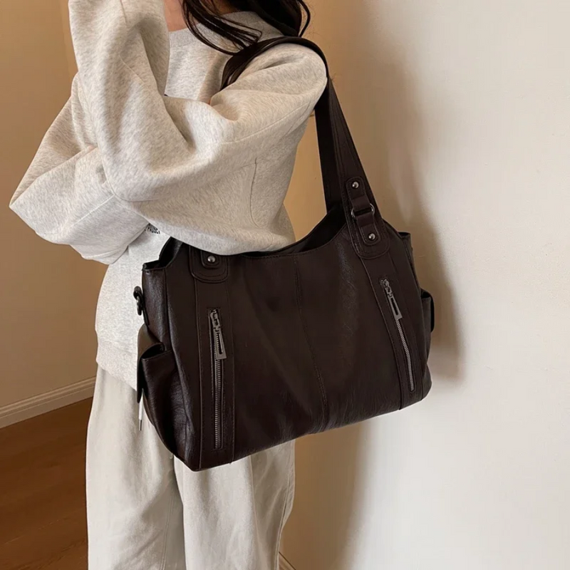 Sachi - スタイリッシュなショルダーバッグ